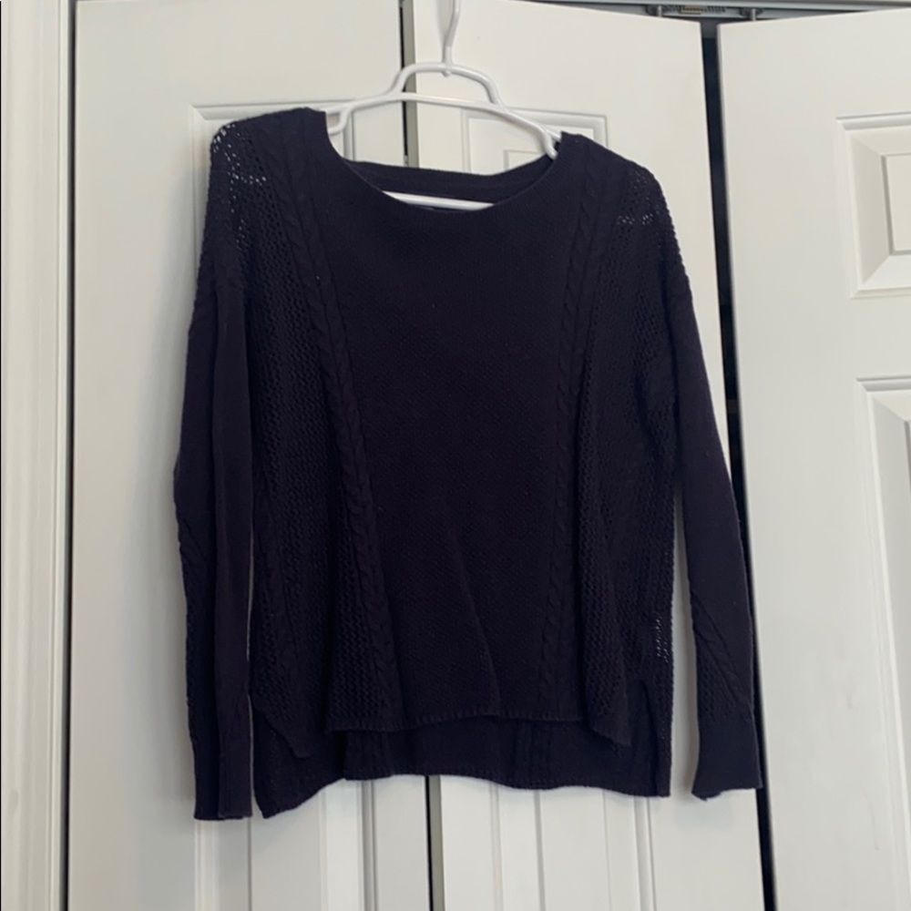 American Eagle sweater